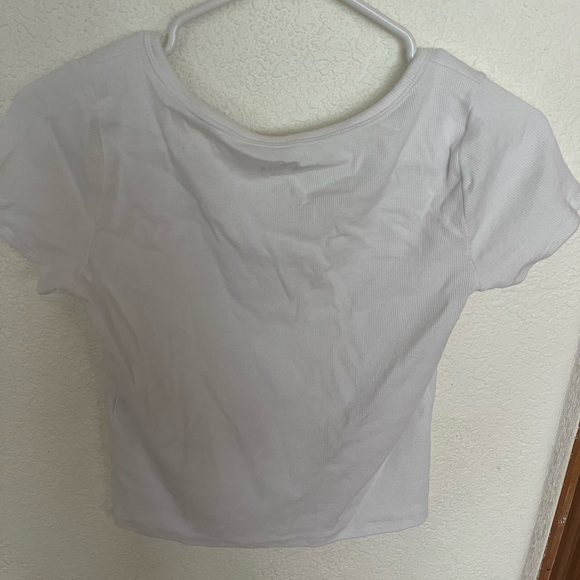 Hollister White Button Up Short Sleeve Shirt Size S - Picture 2 of 3